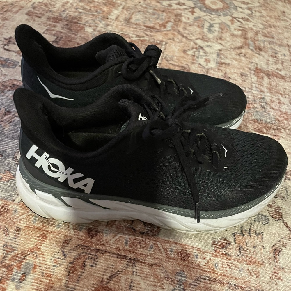 Hoka Sneakers Women’s size 7.5